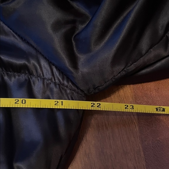 Like new Elegant A.B.S. Silver label Black Puffer Jacket - Picture 15 of 16